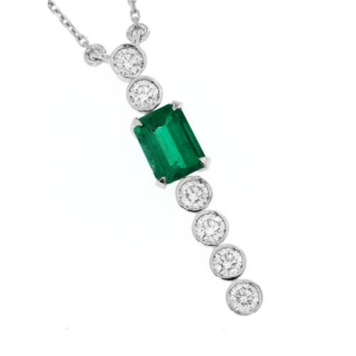 Diamantový náhrdelník se smaragdem 33344